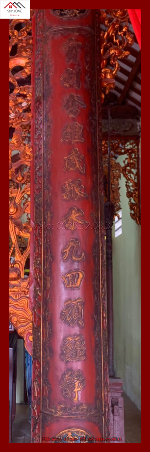 Câu đối hoành phi thờ cho đình làng chữ Bảo kiếm phấn hùng uy/ Thần đàn chung tú khí